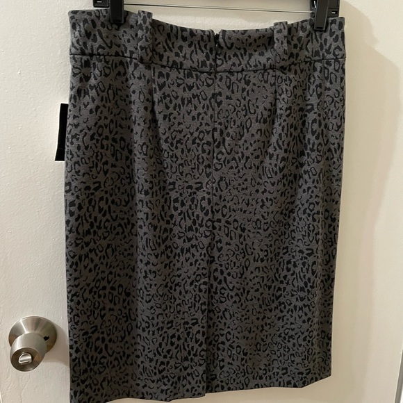 Womens new with tags cheetah pencil skirt - Picture 5 of 7